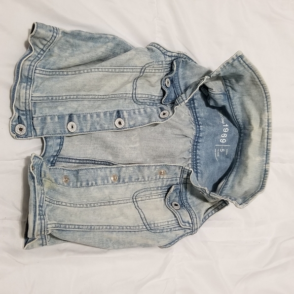 Baby Gap denim vest - Picture 4 of 4